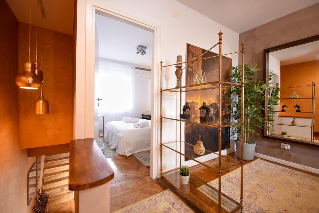 Spectacular Views & Modern Comfort: Your Dream Duplex In Central Apartment Bucharest