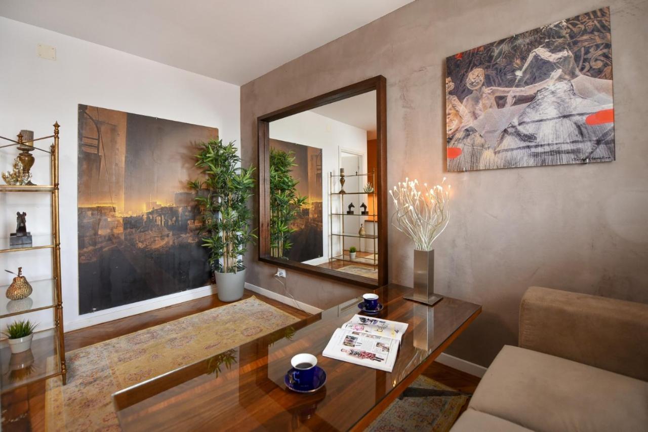 Spectacular Views & Modern Comfort: Your Dream Duplex In Central Apartment *